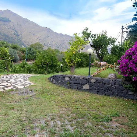بيت للعطل Donna Lucia 1890 Countryhouse 1 *